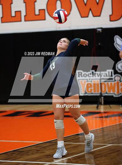 Thumbnail 1 in Reedy @ Rockwall photogallery.