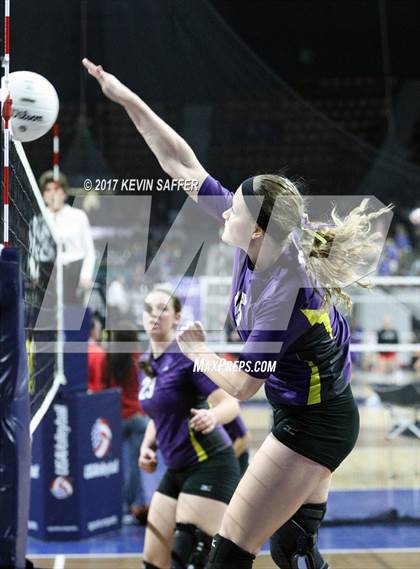 Thumbnail 3 in Kit Carson vs. Otis (CHSAA 1A Semifinal) photogallery.