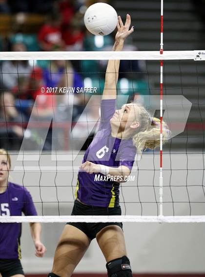 Thumbnail 2 in Kit Carson vs. Otis (CHSAA 1A Semifinal) photogallery.