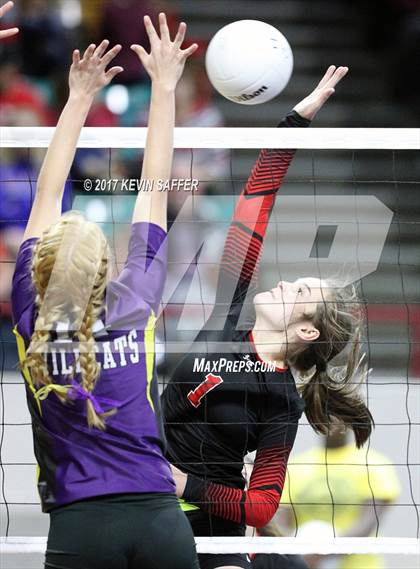 Thumbnail 2 in Kit Carson vs. Otis (CHSAA 1A Semifinal) photogallery.