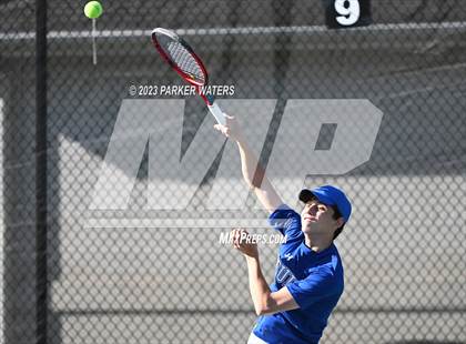 Thumbnail 2 in Jesuit vs Willow photogallery.