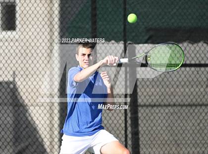 Thumbnail 2 in Jesuit vs Willow photogallery.