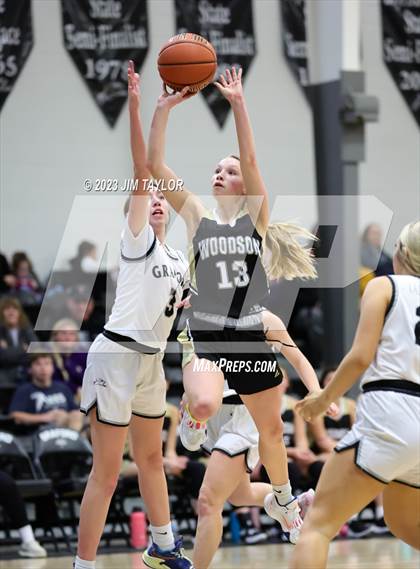 Thumbnail 1 in Woodson @ Graford photogallery.