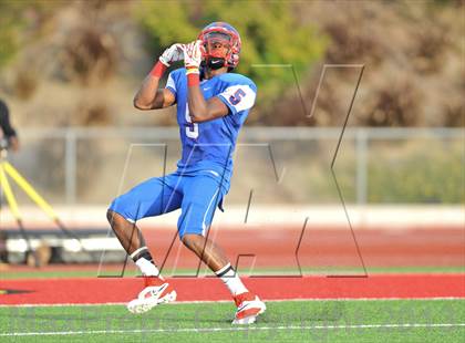 Thumbnail 2 in Serra vs. Desert Ridge (Brothers in Arms Classic) photogallery.