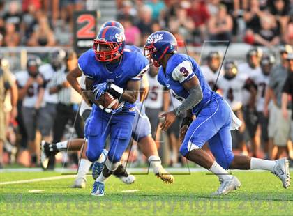 Thumbnail 3 in Serra vs. Desert Ridge (Brothers in Arms Classic) photogallery.