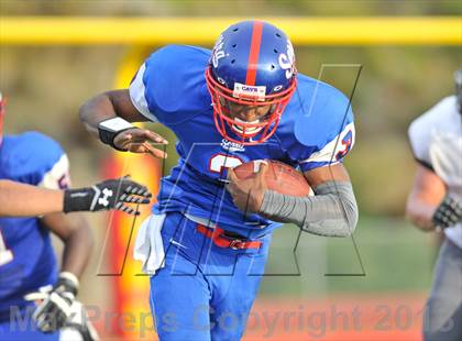 Thumbnail 3 in Serra vs. Desert Ridge (Brothers in Arms Classic) photogallery.