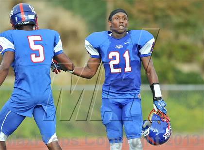 Thumbnail 2 in Serra vs. Desert Ridge (Brothers in Arms Classic) photogallery.
