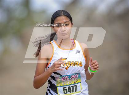 Thumbnail 1 in Mt SAC Invitational (Division 1 - Race 71)  photogallery.