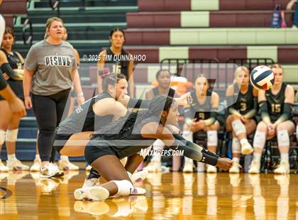 Thumbnail 1 in Cathedral Catholic vs Plano East (Volleypalooza Gold Division Semifinal) photogallery.