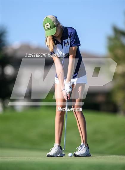 Thumbnail 1 in CHSAA 4A State Championship - Day 2 photogallery.