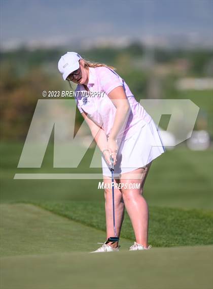 Thumbnail 2 in CHSAA 4A State Championship - Day 2 photogallery.