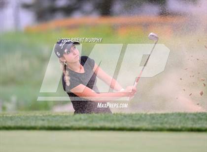 Thumbnail 2 in CHSAA 4A State Championship - Day 2 photogallery.