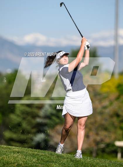Thumbnail 2 in CHSAA 4A State Championship - Day 2 photogallery.