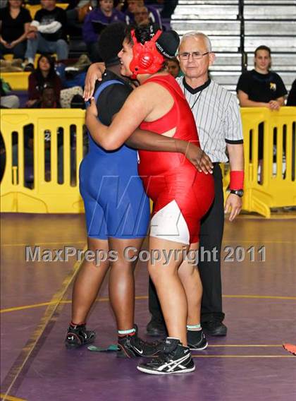 Thumbnail 2 in CIF State Girls Wrestling Championships (Semifinals) photogallery.