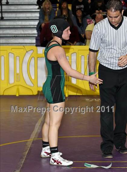 Thumbnail 1 in CIF State Girls Wrestling Championships (Semifinals) photogallery.