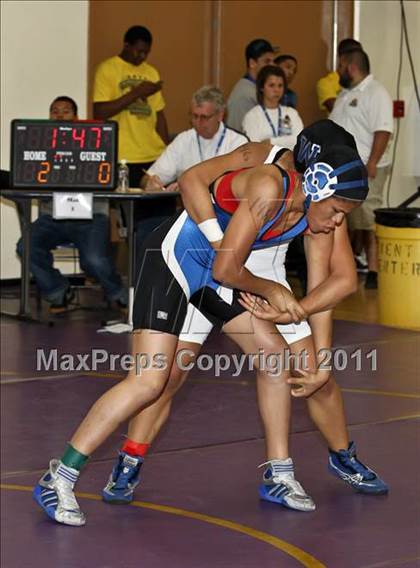 Thumbnail 2 in CIF State Girls Wrestling Championships (Semifinals) photogallery.