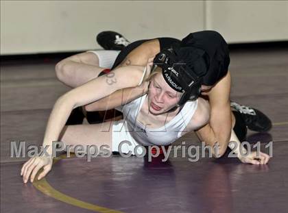 Thumbnail 2 in CIF State Girls Wrestling Championships (Semifinals) photogallery.