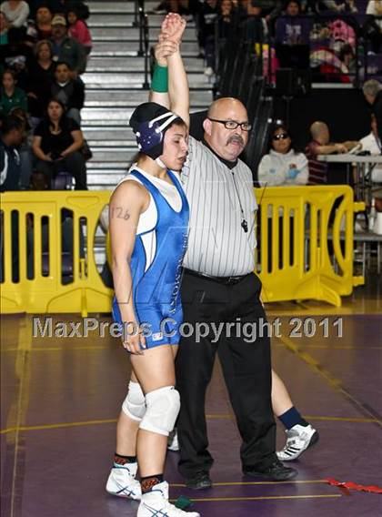 Thumbnail 3 in CIF State Girls Wrestling Championships (Semifinals) photogallery.