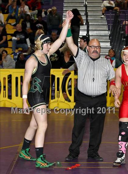 Thumbnail 3 in CIF State Girls Wrestling Championships (Semifinals) photogallery.