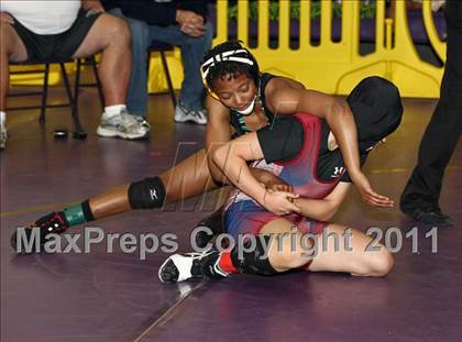 Thumbnail 2 in CIF State Girls Wrestling Championships (Semifinals) photogallery.