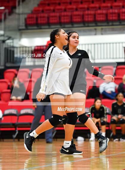 Thumbnail 3 in JV: Irving @ Coppell photogallery.