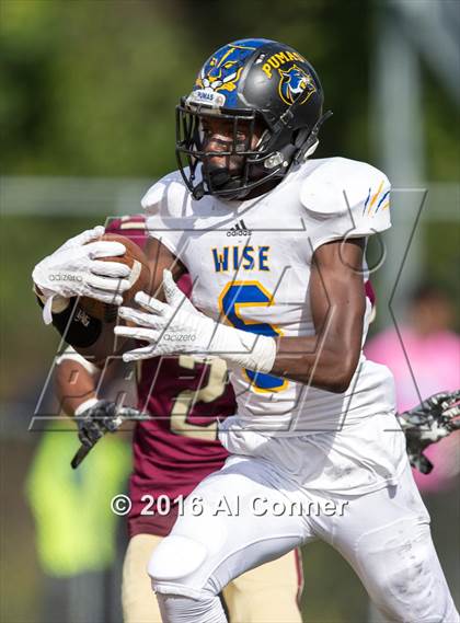 Thumbnail 2 in Wise @ Douglass photogallery.