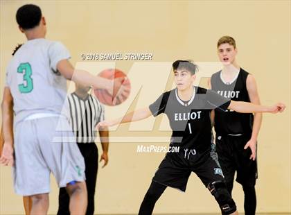 Thumbnail 1 in Elliot Christian vs. Fremont (Chabot MLK Classic Showcase) photogallery.