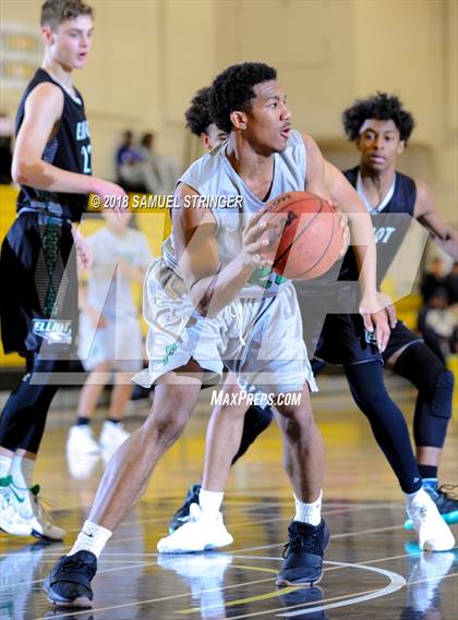 Thumbnail 2 in Elliot Christian vs. Fremont (Chabot MLK Classic Showcase) photogallery.