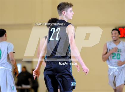 Thumbnail 2 in Elliot Christian vs. Fremont (Chabot MLK Classic Showcase) photogallery.