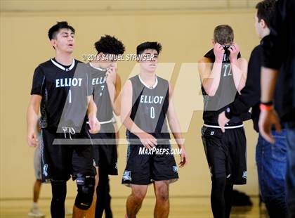 Thumbnail 2 in Elliot Christian vs. Fremont (Chabot MLK Classic Showcase) photogallery.