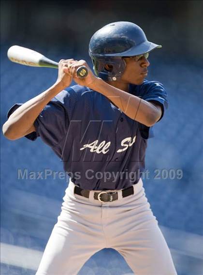 Thumbnail 2 in Congressional Bank Classic All-Star Game photogallery.