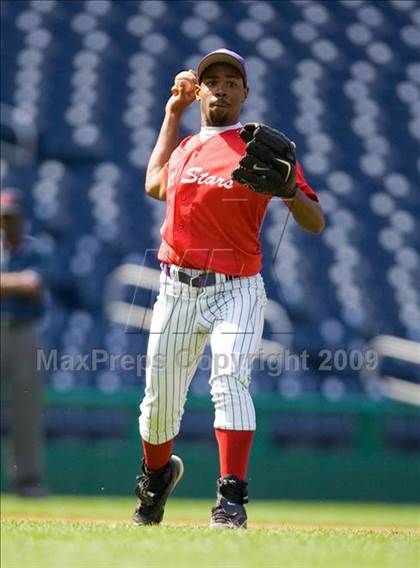 Thumbnail 3 in Congressional Bank Classic All-Star Game photogallery.