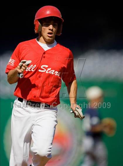 Thumbnail 1 in Congressional Bank Classic All-Star Game photogallery.
