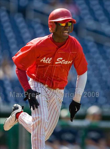 Thumbnail 2 in Congressional Bank Classic All-Star Game photogallery.