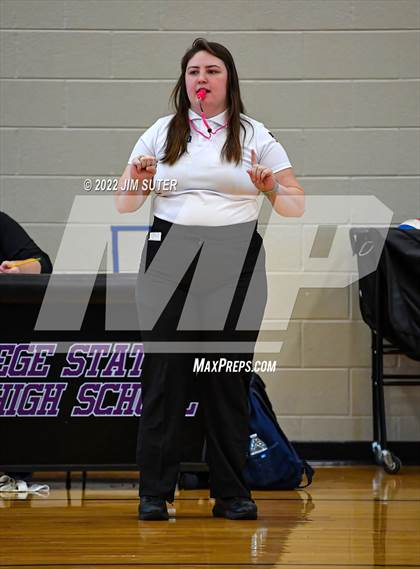 Thumbnail 3 in FR: College Station vs Magnolia photogallery.