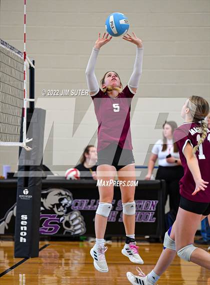 Thumbnail 1 in FR: College Station vs Magnolia photogallery.