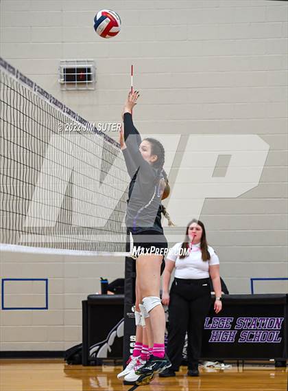 Thumbnail 2 in FR: College Station vs Magnolia photogallery.