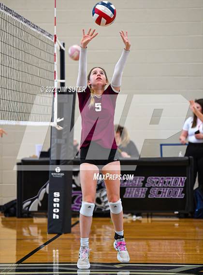 Thumbnail 2 in FR: College Station vs Magnolia photogallery.