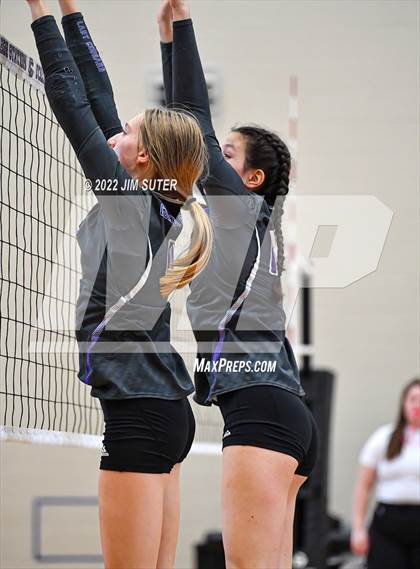 Thumbnail 1 in FR: College Station vs Magnolia photogallery.