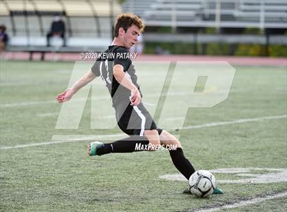 Thumbnail 3 in Sheehan @ Xavier photogallery.