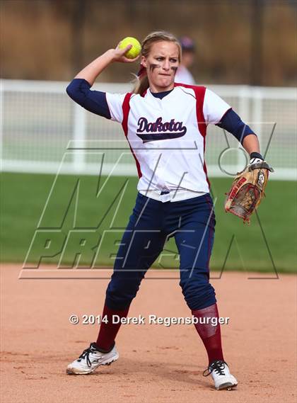 Thumbnail 2 in Horizon vs Dakota Ridge (CHSAA 5A playoff Round 16) photogallery.