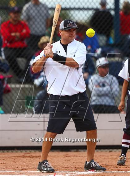 Thumbnail 3 in Horizon vs Dakota Ridge (CHSAA 5A playoff Round 16) photogallery.