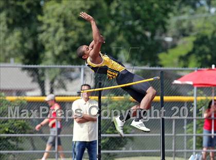 Thumbnail 2 in CIF NS D1 Track & Field Championships (Boys High Jump) photogallery.