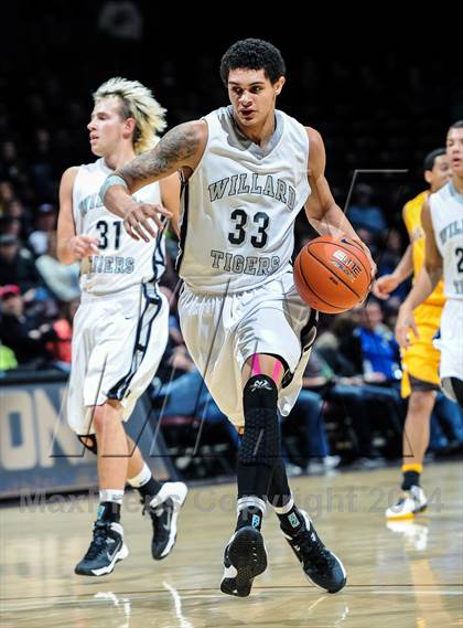Thumbnail 3 in Kickapoo vs. Willard (Bass Pro Tournament of Champions) photogallery.