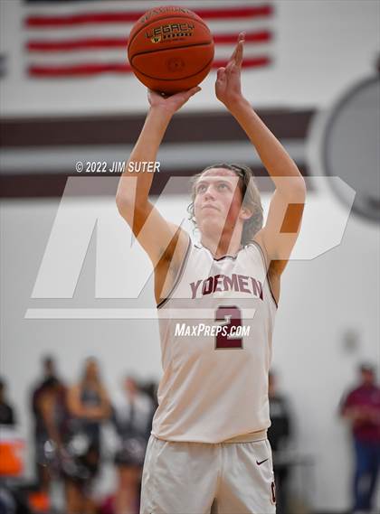 Thumbnail 1 in C.H. Yoe vs Little River Academy photogallery.