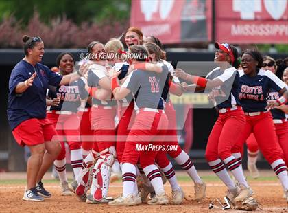 Thumbnail 1 in South Panola vs. Hancock (MHSAA 6A Final) photogallery.