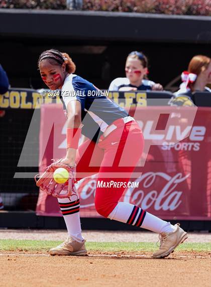 Thumbnail 1 in South Panola vs. Hancock (MHSAA 6A Final) photogallery.
