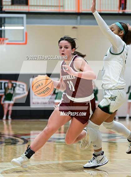 Thumbnail 1 in  Episcopal vs Perryville (AAA 3A Regional 3 first round) photogallery.