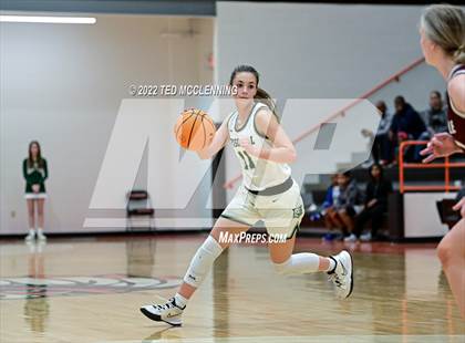 Thumbnail 1 in  Episcopal vs Perryville (AAA 3A Regional 3 first round) photogallery.