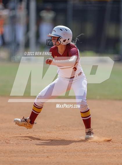 Thumbnail 3 in Effingham County vs Lassiter (GHSA 6A State Tournament) photogallery.